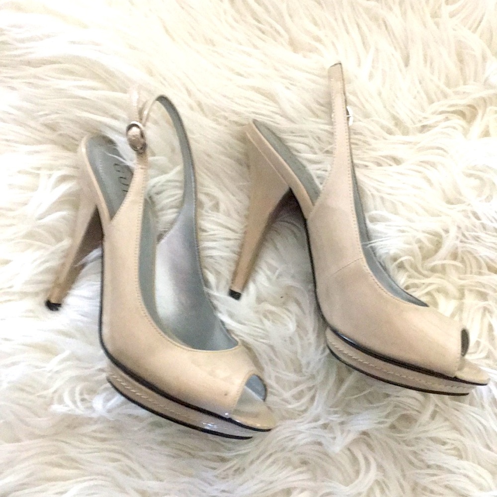 Used Guess Cream colour heels size 6
